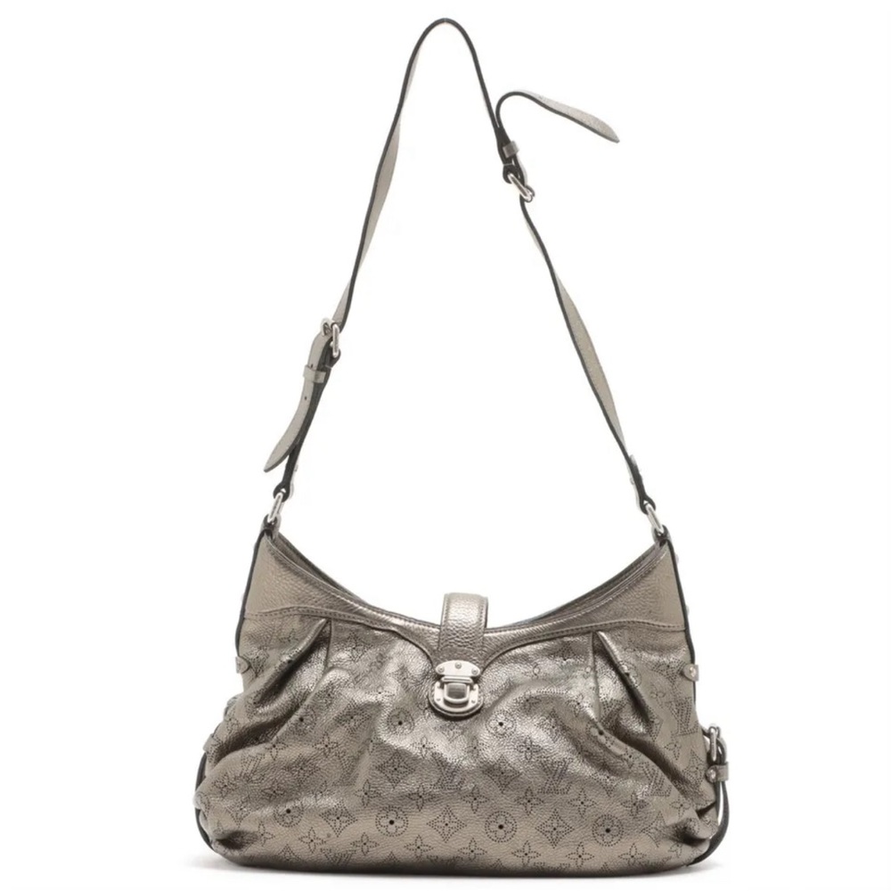 Louis Vuitton Mahina XS - Metallic With Silver Hardware - M95718